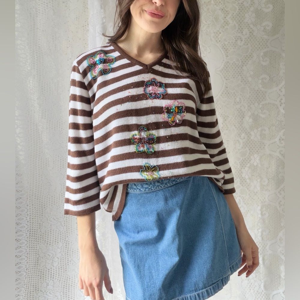 Vintage Striped Floral Beaded Knit Sweater V Neck Soft 90s Cottage